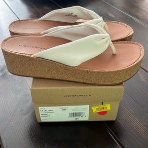 Brand new Lucky Brand Lellina sandals size 9